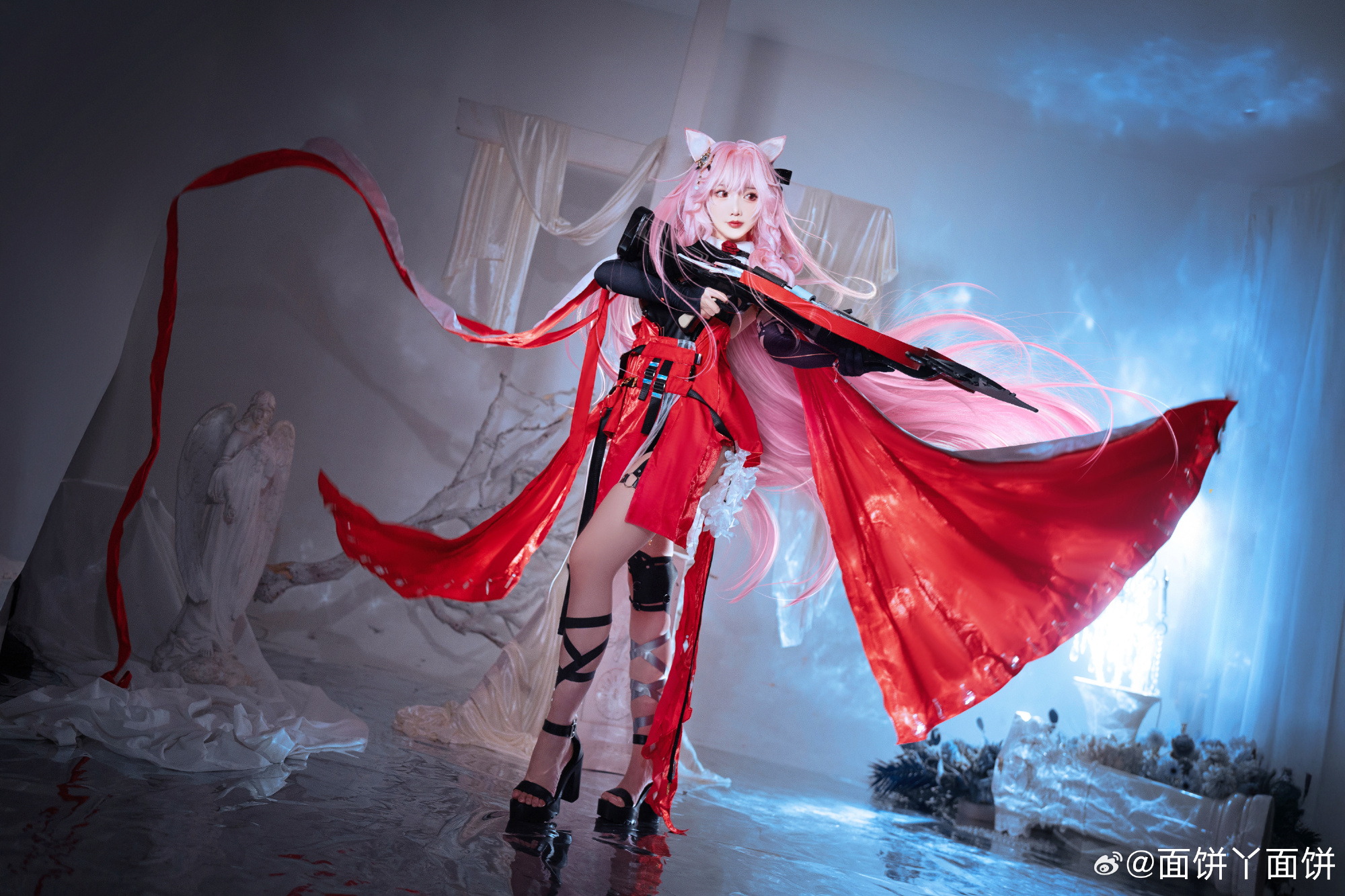 S[鉴赏] 面饼丫面饼 COSPLAY 明日方舟 鸿雪@面饼丫面饼