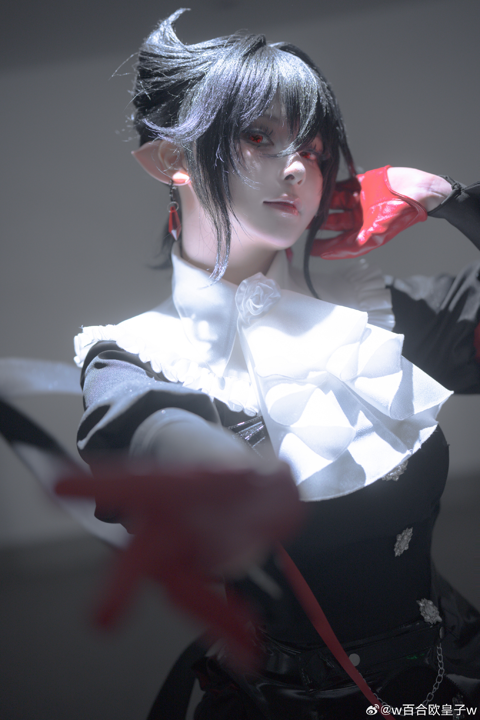 S[COS系]  @w百合欧皇子w 她走过消逝的足迹，故事的主人早已离席。 明日方舟 隐德来希