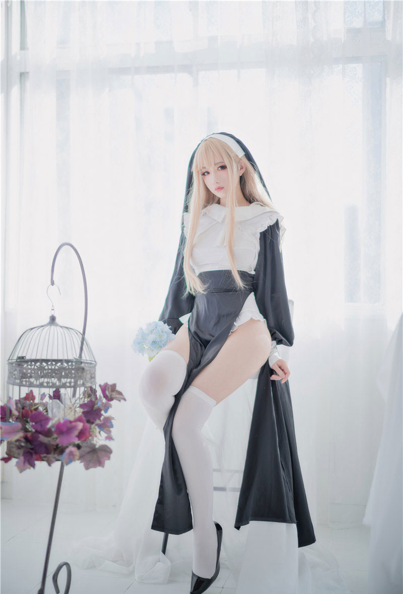 H[COS系] Shika小鹿鹿：COS圈的高冷女神，用实力打破颜值偏见! Shika小鹿鹿 COSPLAY写真作品合集[137套+微薄散图][持续更新]