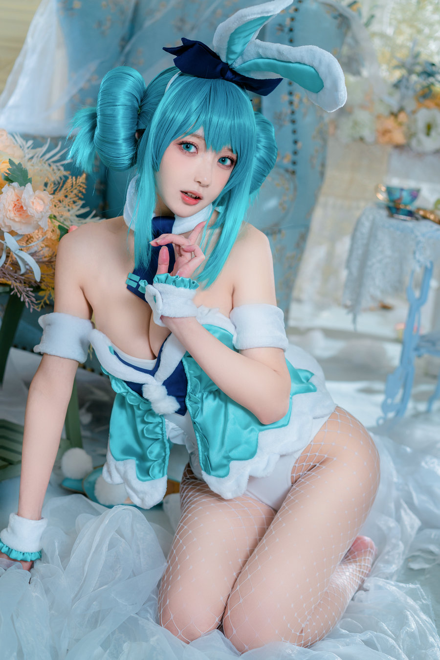 H[COS系] 阿包也是兔娘  漫展亮眼风景线！有趣灵魂 + 高颜值圈粉无数！Coser 阿包也是兔娘 COSPLAY写真图片包合集[108套][持续更新]