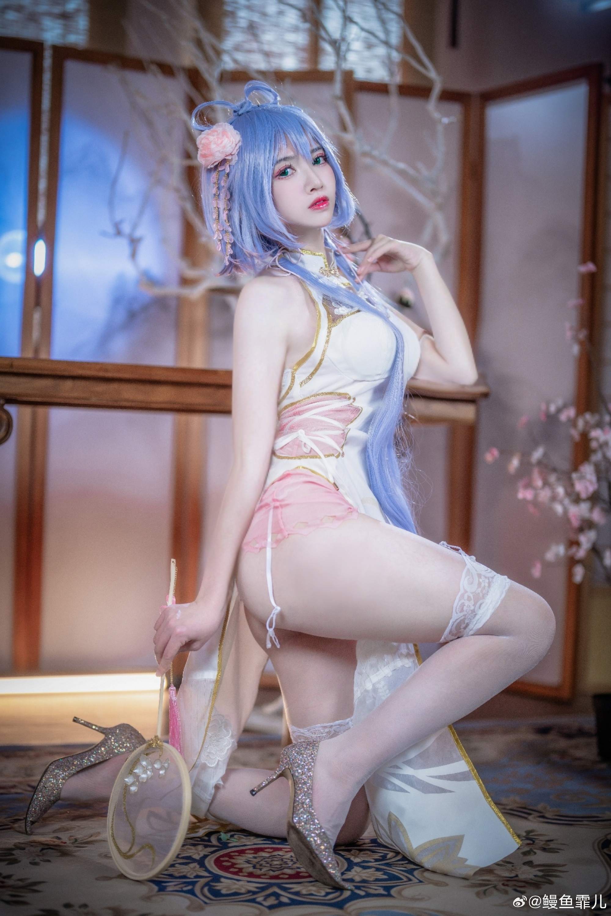 S[鉴赏] 鳗鱼霏儿 cosplay 抬头迎喜 举步纳福 洛天依@鳗鱼霏儿