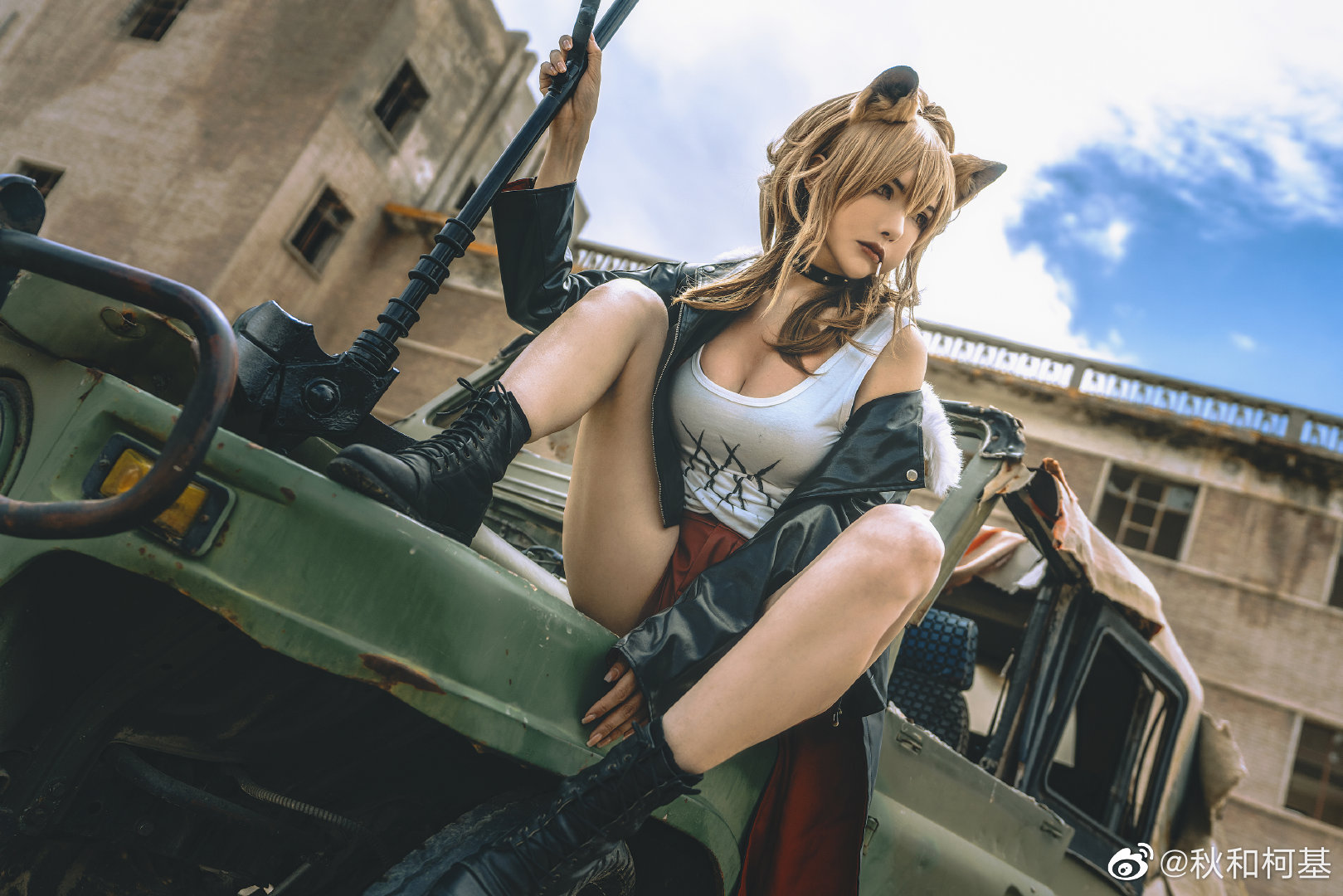 S[COS系] 维娜 是我的第一个六星干员  明日方舟 推进之王@ 秋和柯基