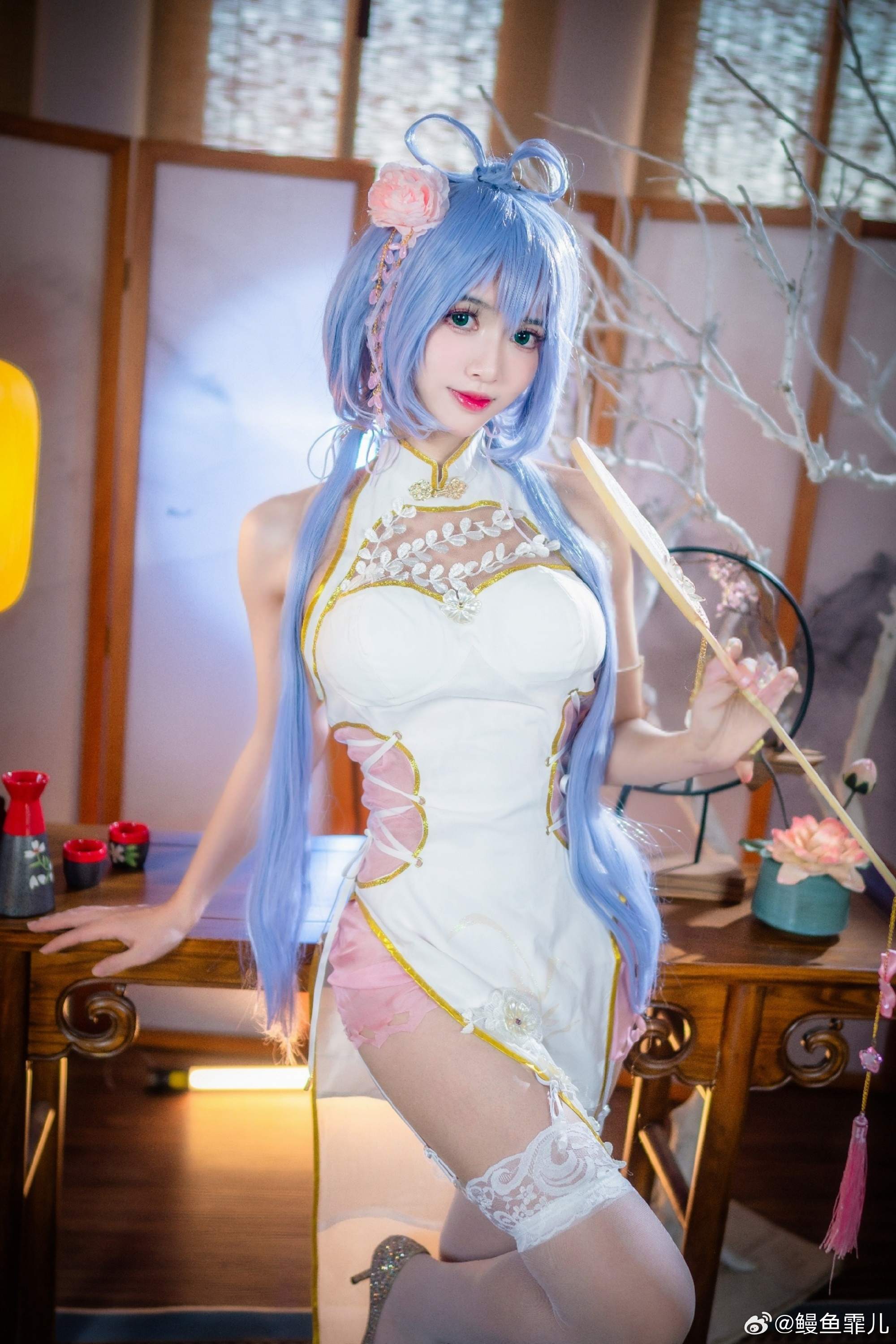 S[鉴赏] 鳗鱼霏儿 cosplay 抬头迎喜 举步纳福 洛天依@鳗鱼霏儿