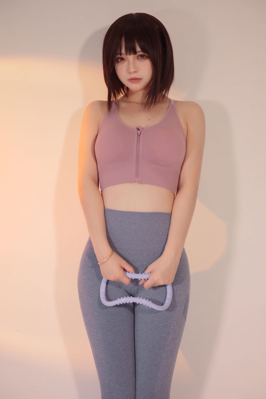 S[COS系] 疯猫sS  白色情人节福袋 运动衣  紧身 运动衣服下的完美身材