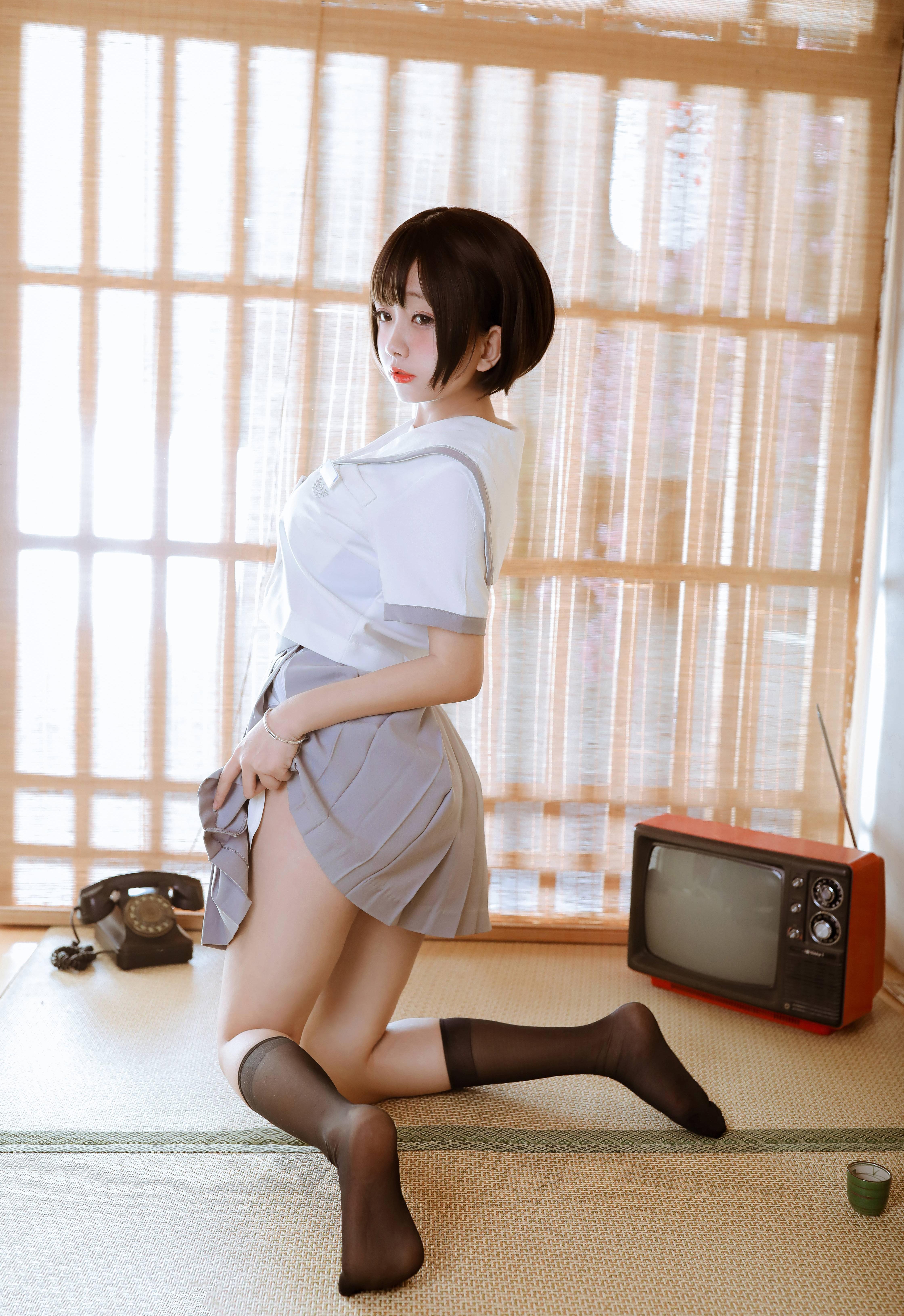 H[COS系]日奈娇 ：童颜辣妹的次元突破之路! 二次元 COSER 日奈娇 COSPLAY 写真图片包合集[209套][持续更新]