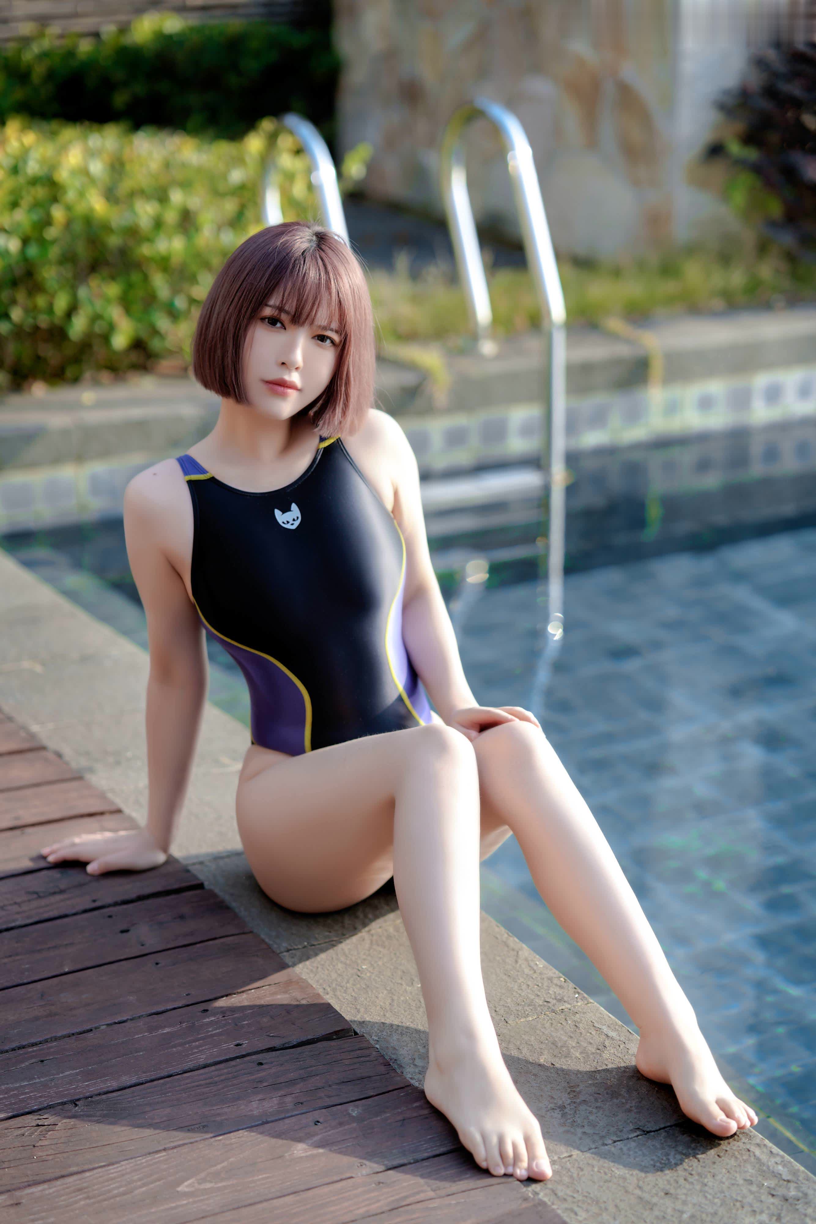 S[COS系] 半半子cos正片  競泳水着を着た彼女 泳衣女孩 半半子cosplay 27P