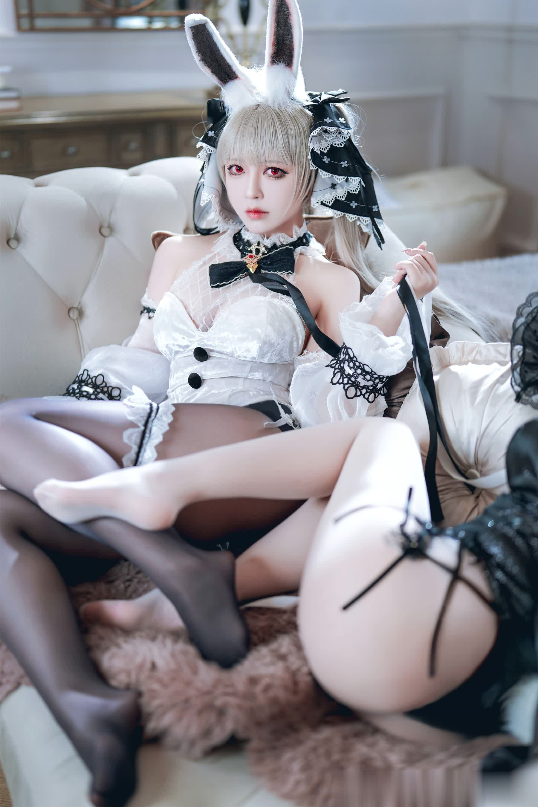 S[COS系]  正片 面饼仙儿&半半子 – 可爱人气Coser cosplay 碧蓝航线 可畏兔兔 33P