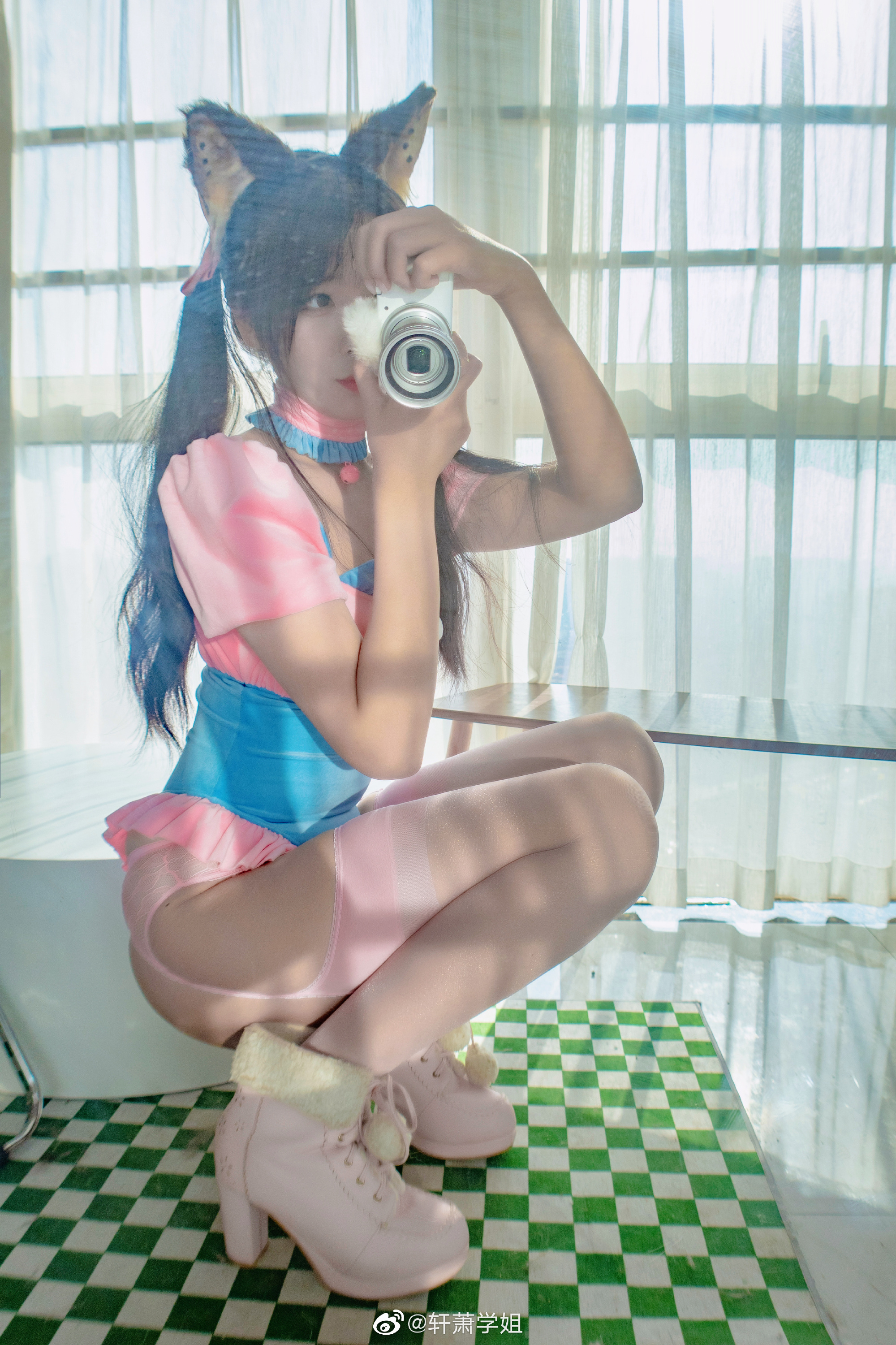 H[COS系] 轩萧学姐 黑丝通讯官 紫色旗袍  鲨鱼妹JK 等等COSPLAY 写真图片包合集[96套][持续更新]