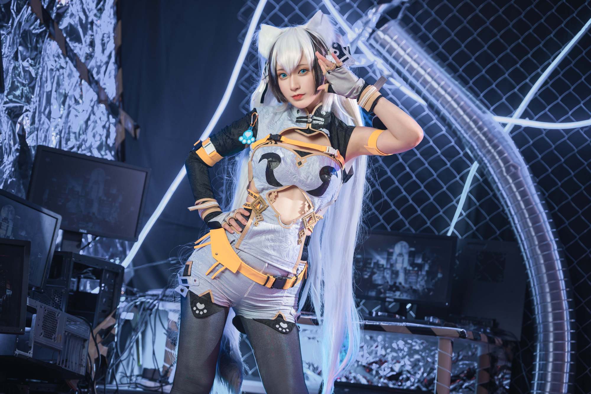 S[COS系] 铁板烧鬼舞w ！这世间的善，由我来维护，这世间的恶，由我来斩断。猫之城 双生侠影