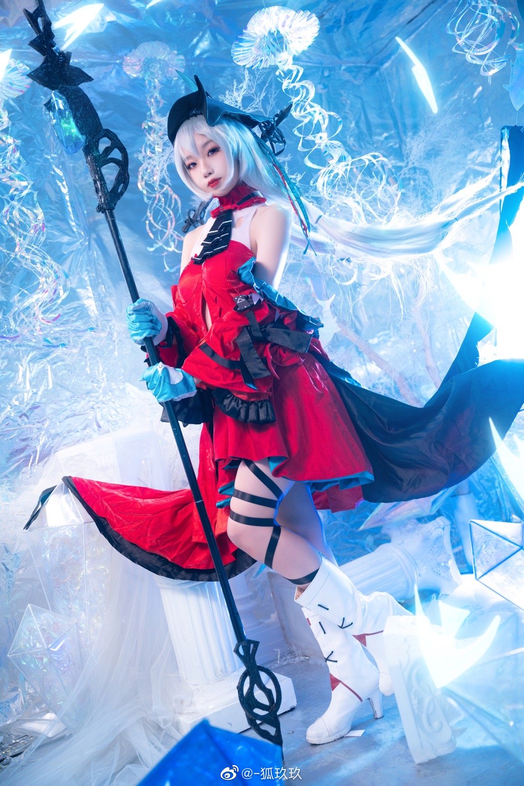 S[COS系] 狐玖玖 cosplay 正片欣赏 梦……你会有怎样一个梦呢？ 明日方舟 浊心斯卡蒂