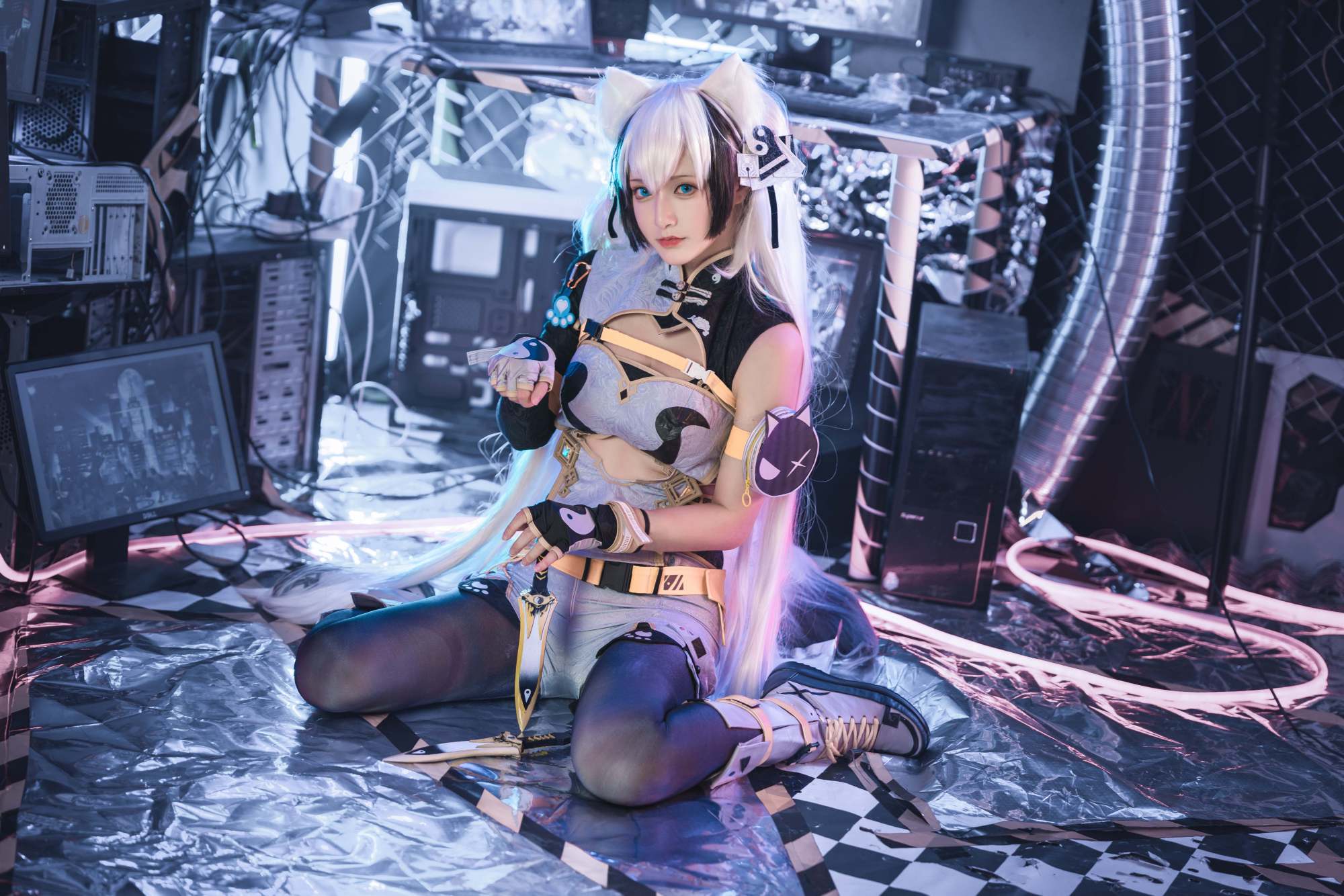 S[COS系] 铁板烧鬼舞w ！这世间的善，由我来维护，这世间的恶，由我来斩断。猫之城 双生侠影