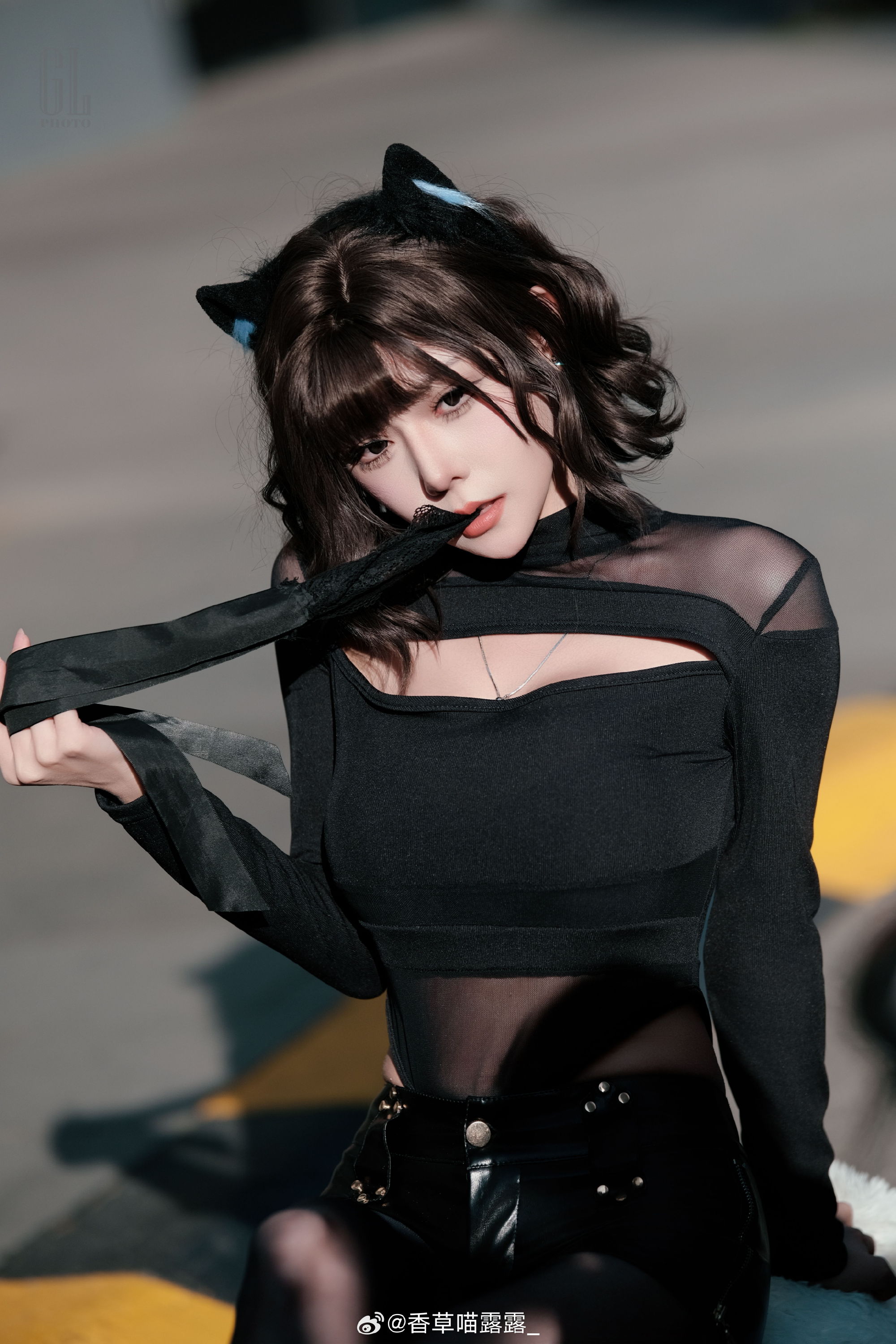 S[COS系] 火辣写真 姐就是冬天里的一把火  香草喵露露_ 御姐范 写真欣赏