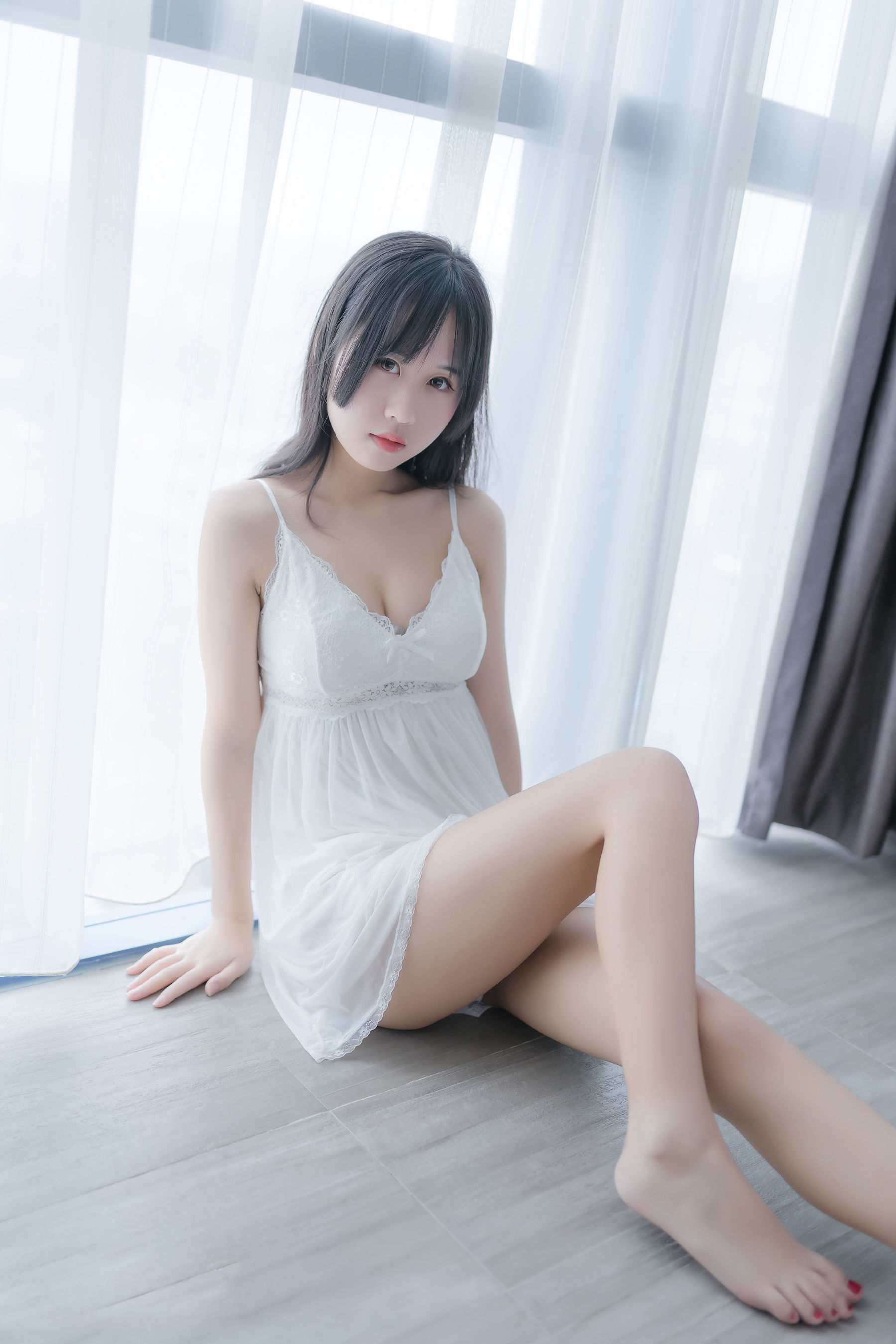 S[COS系] 阳光美少女 萌芽儿o0 正片  白色私房 [35P]