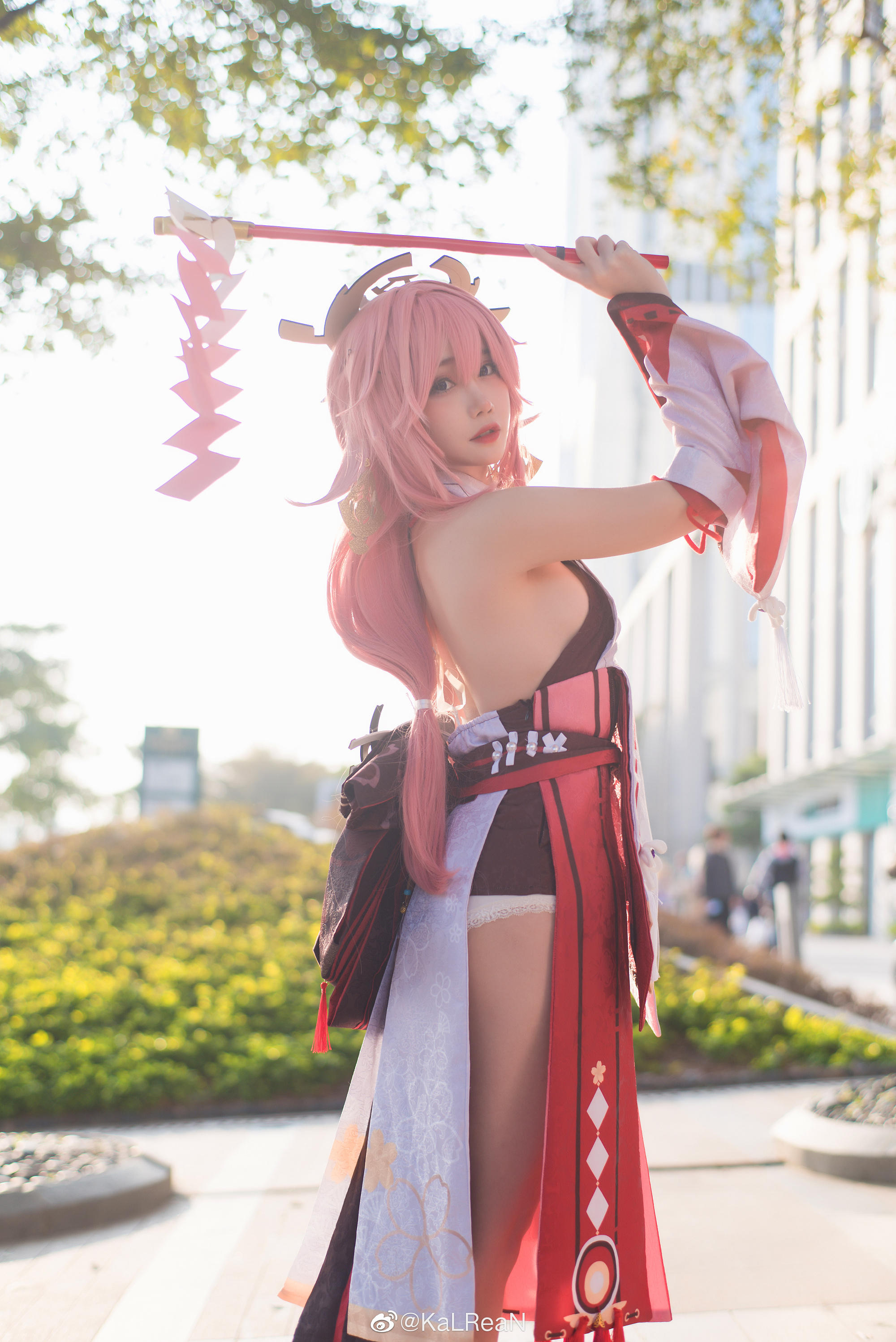 S[COS系] 焖焖碳- coser 的实例展示 正片  原神 八重神子11P