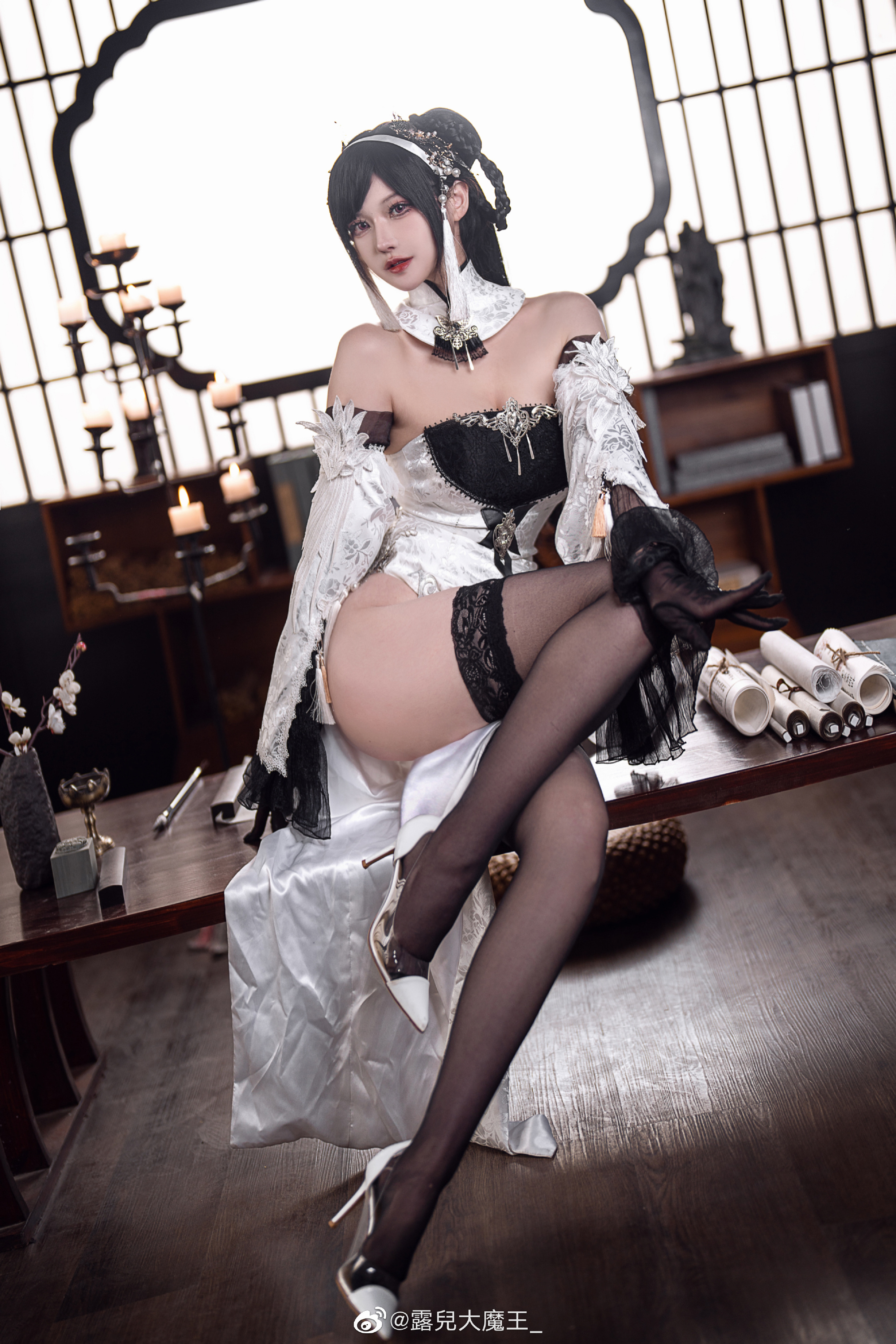 S[COS系] 露兒大魔王_ 美图欣赏 都说说琴棋书画皆是修身养性的好爱好  小哥哥觉得呢 ？碧蓝航线 镇海@露兒大魔王_