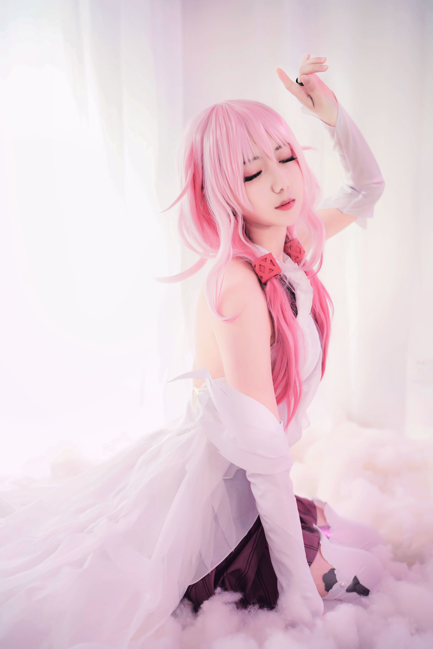 H[COS系] 二次元知名 Coser 弥音音 ww：颜值与实力并存的漫圈女神 弥音音！COSPLAY 写真图片包合集[40套][持续更新]