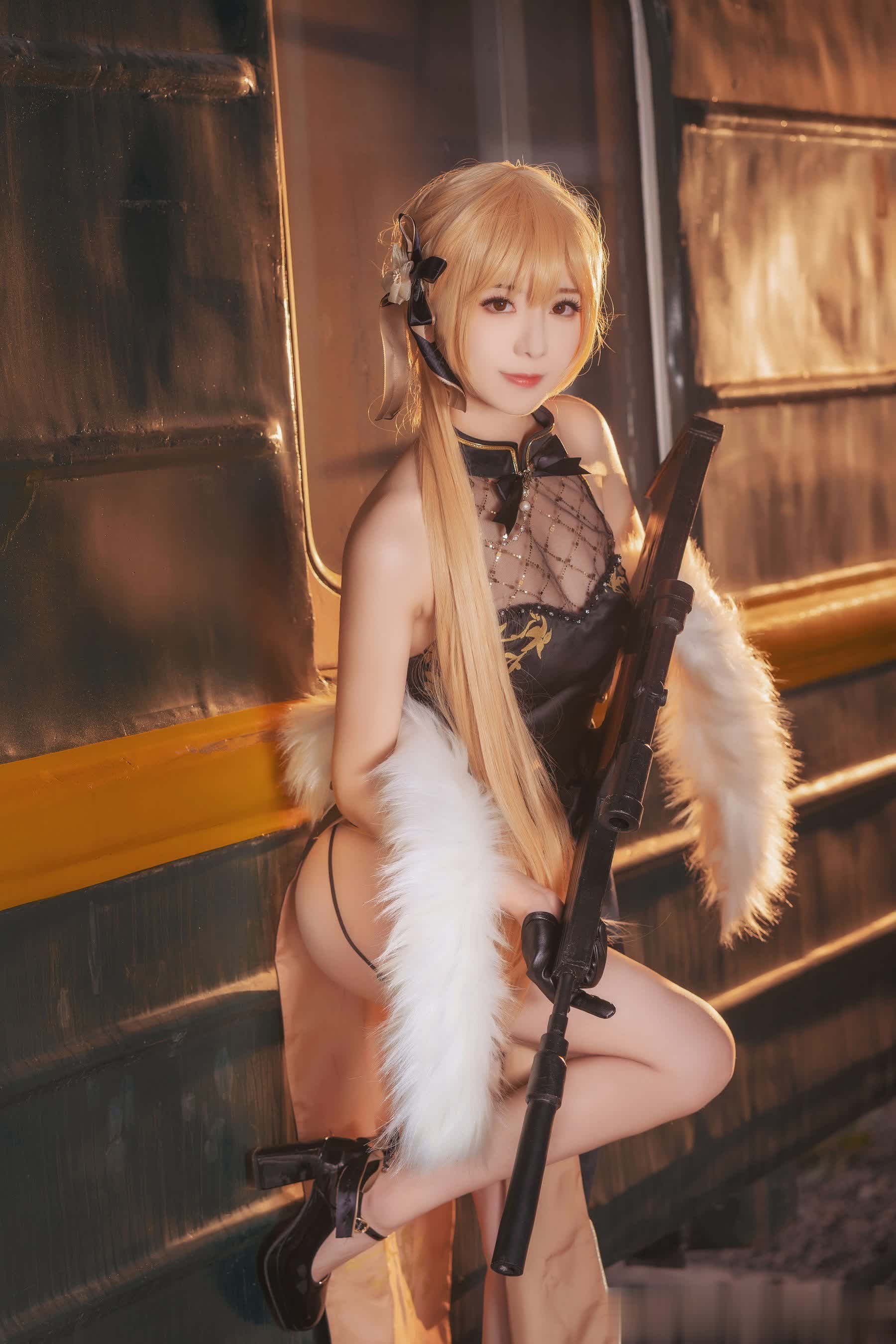 H[COS系] 二次元知名 Coser 弥音音 ww：颜值与实力并存的漫圈女神 弥音音！COSPLAY 写真图片包合集[40套][持续更新]