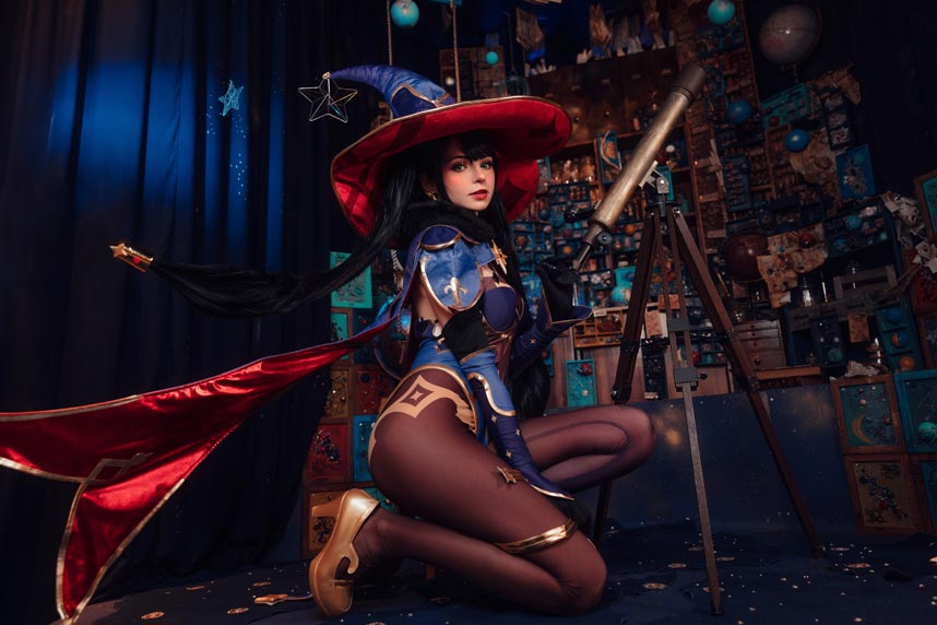 H[COS系] 爱尔兰 Peach milky: 爆火！爱尔兰萝莉COSER Peach milky，凭颜值圈粉百万，原神芭芭拉神还原COSPLAy 写真作品合集[35套][持续更新]