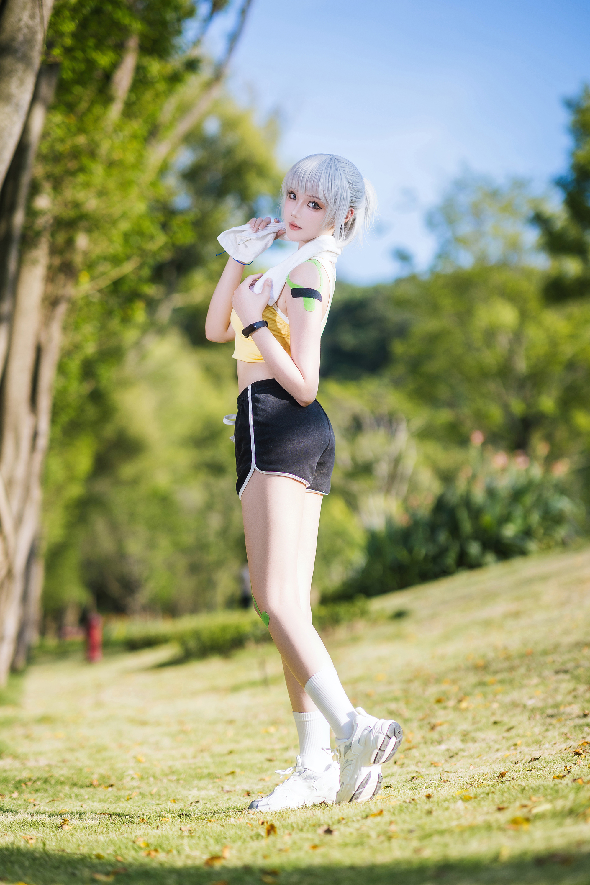 S[COS系]瓜希酱 COSPLAY写真 tu 正片欣赏 白月魁运动服