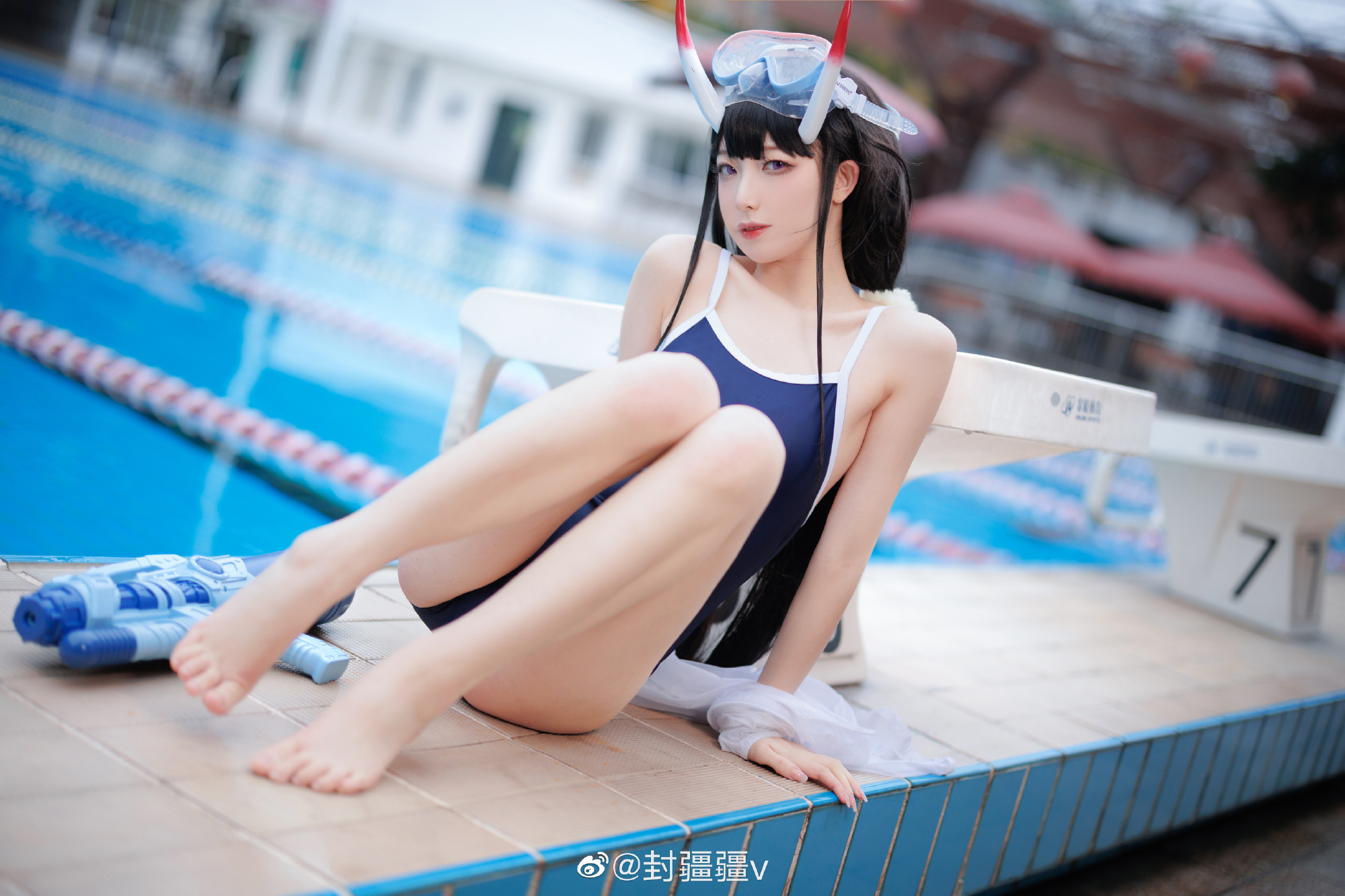 S[COS系] 封疆疆v  @碧蓝航线 cos 🌴🌊能代「阳光·沙滩·假日」泳装写真正片 鉴赏