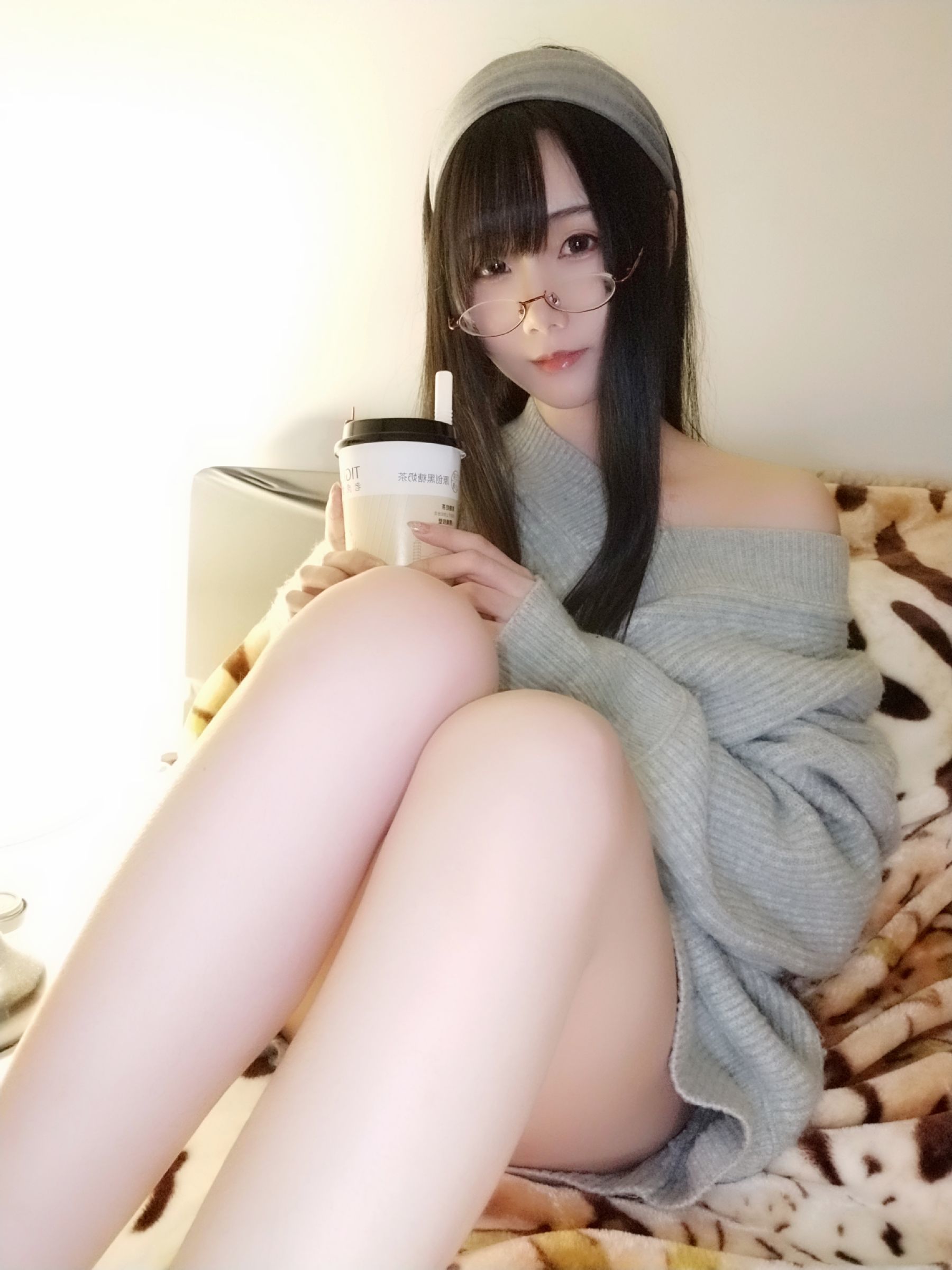 H[COS系] 曉美媽 : 圈粉40万的暗黑系御姐！这位叫“妈妈子”的COSER也太会了吧! 曉美媽 COSPLAY 写真图片包合集[37套]  持续更新