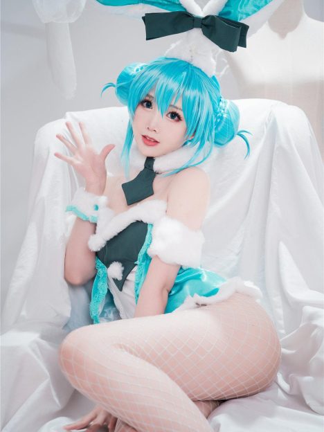 H[COS系] 面饼仙儿：次元壁炸裂！00后国漫女神 萝莉颜+魔鬼身材，这谁顶得住？面饼仙儿COSPLAY写真图片包合集[155套][持续更新]