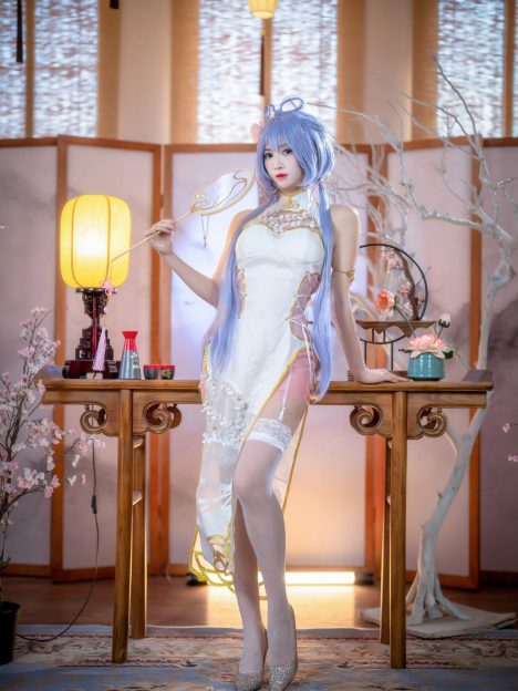 S[鉴赏] 鳗鱼霏儿 cosplay 抬头迎喜 举步纳福 洛天依@鳗鱼霏儿