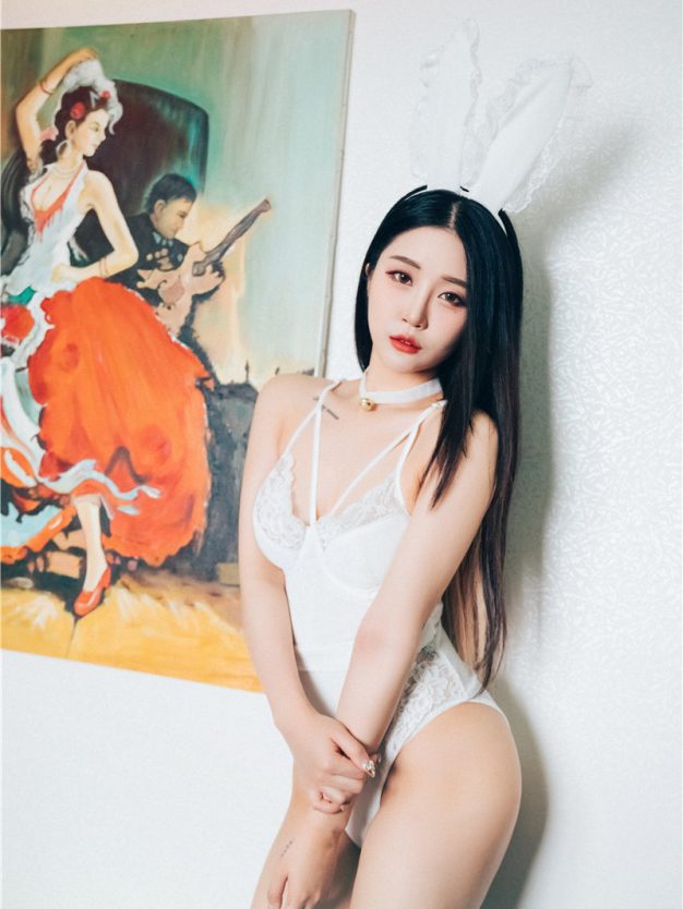 H[COS系] 韩国妹子 Bomi(보미)  Bimilstory ARTGRAVIA Milk Body  等等 写真图片包合集[101套][持续更新]