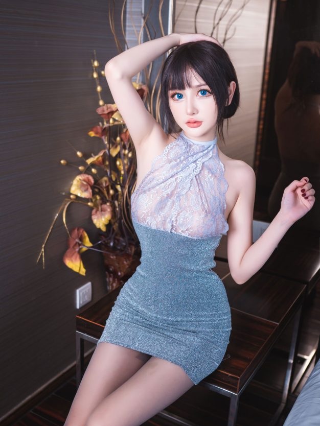 D[COS系] 动漫博主 您的蛋蛋 包臀灰丝 [43P-542MB]