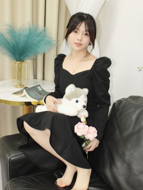 H[摄影机构]《小众视觉》素人实拍 全套写真图片包合集46期[持续更新]