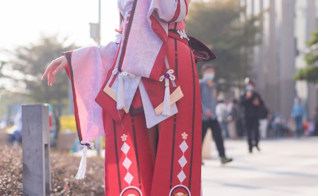 S[COS系] 焖焖碳- coser 的实例展示 正片  原神 八重神子11P