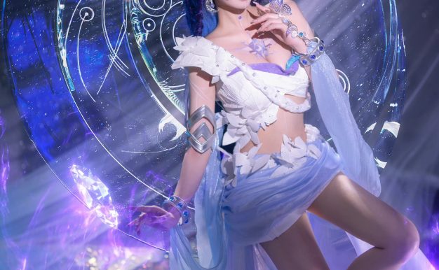 H[COS系] 露兒大魔王 ：上海御姐Coser！172cm大长腿杀疯二次元动漫圈！这腿真是太棒了  露兒大魔王 COSPLAY写真图片包合集[11套][持续更新]