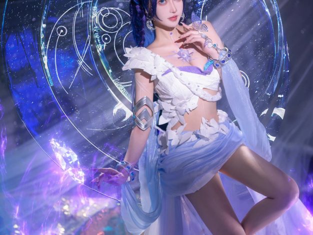 H[COS系] 露兒大魔王 ：上海御姐Coser！172cm大长腿杀疯二次元动漫圈！这腿真是太棒了  露兒大魔王 COSPLAY写真图片包合集[11套][持续更新]