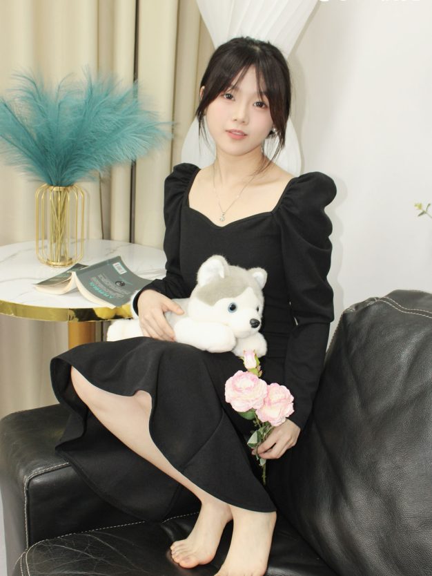 H[摄影机构]《小众视觉》素人实拍 全套写真图片包合集46期[持续更新]