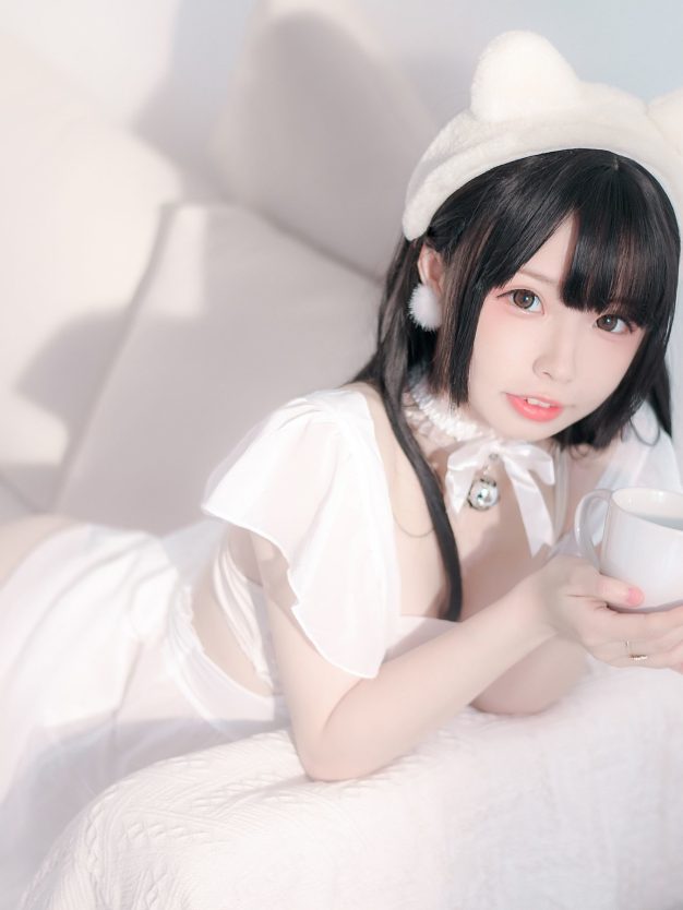 H[COS系] 全网蹲！可爱小龅牙 COSER 十万珍吱伏特 新马甲曝光，7 万粉速冲! 十万珍吱伏特 COSPLAY写真图片包合集[19套+微博图][持续更新]